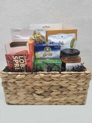 Gourmet Snacks Gift Basket